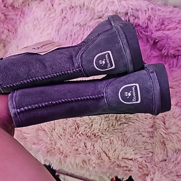 Bearpaw Grey fue and Suede Slip on Boot - Picture 5 of 10